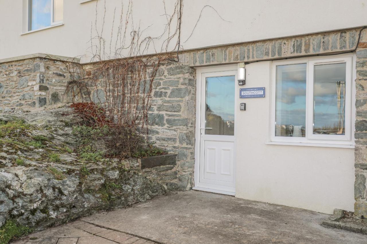 Southcott Apartment Trearddur Bagian luar foto