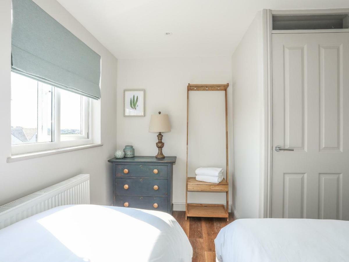 Southcott Apartment Trearddur Bagian luar foto